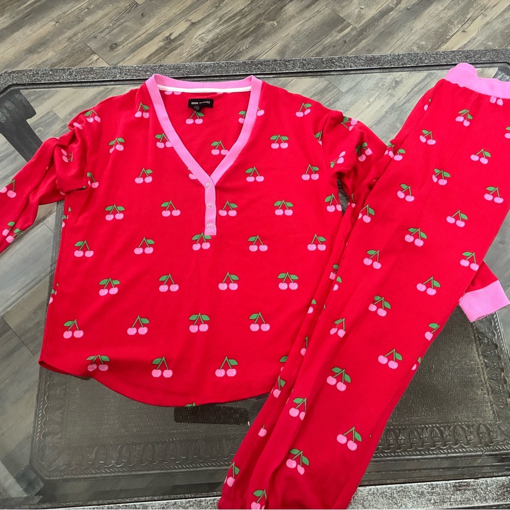 Room Service Womens Pajama Set Size Small